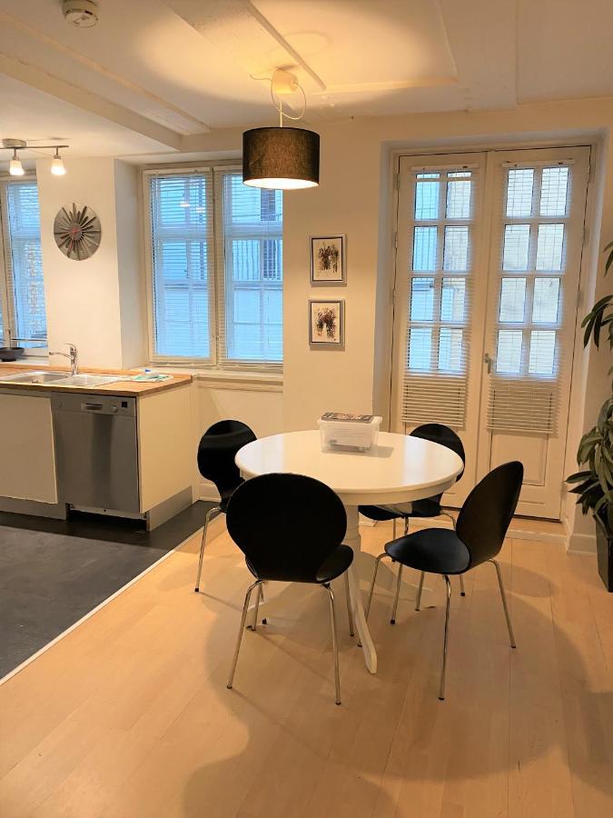 Charming Apartment In Historic City Center København Eksteriør billede